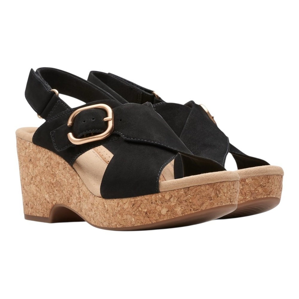 Clarks Women's Giselle Dove Sandals